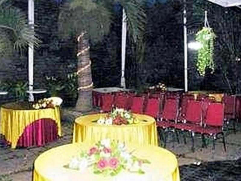 فندق فورا غيست هاوس تامان لينغكار باندونج المظهر الخارجي الصورة